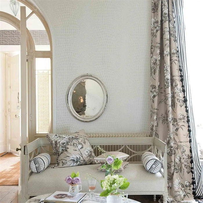 Designers Guild Nabucco Silver Wallpaper P539/05