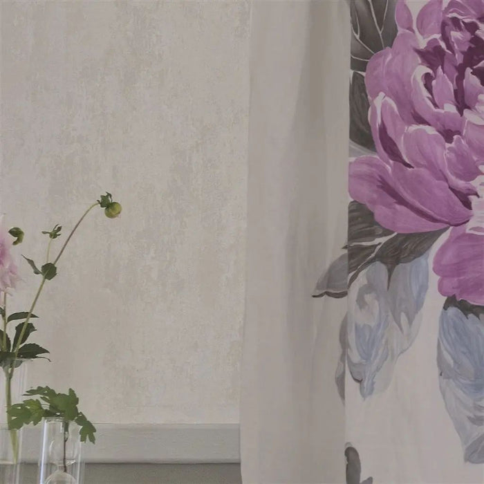 Designers Guild Ajanta Linen Wallpaper P555/02