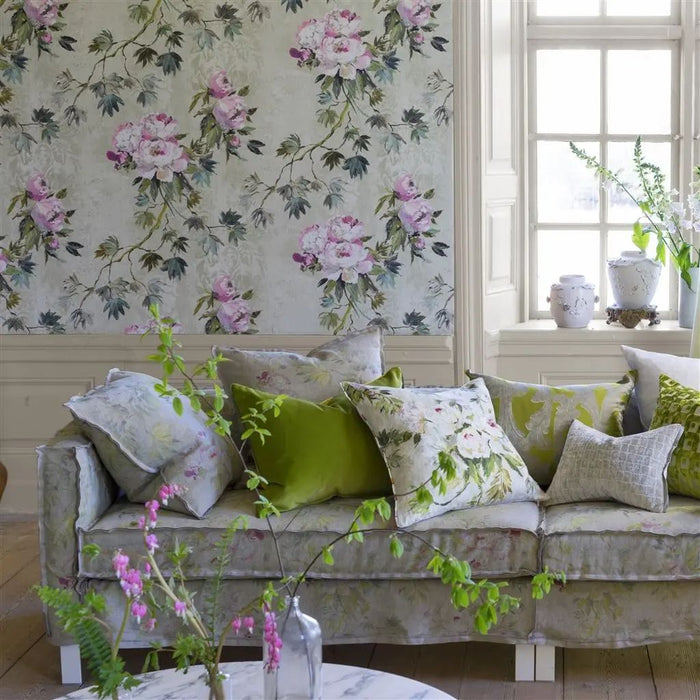 Designers Guild Floreale Natural Wallpaper PDG673/01