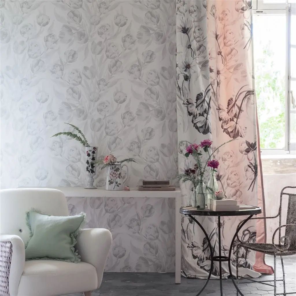 Designers Guild Fontainebleau Silver Wallpaper PDG685/08