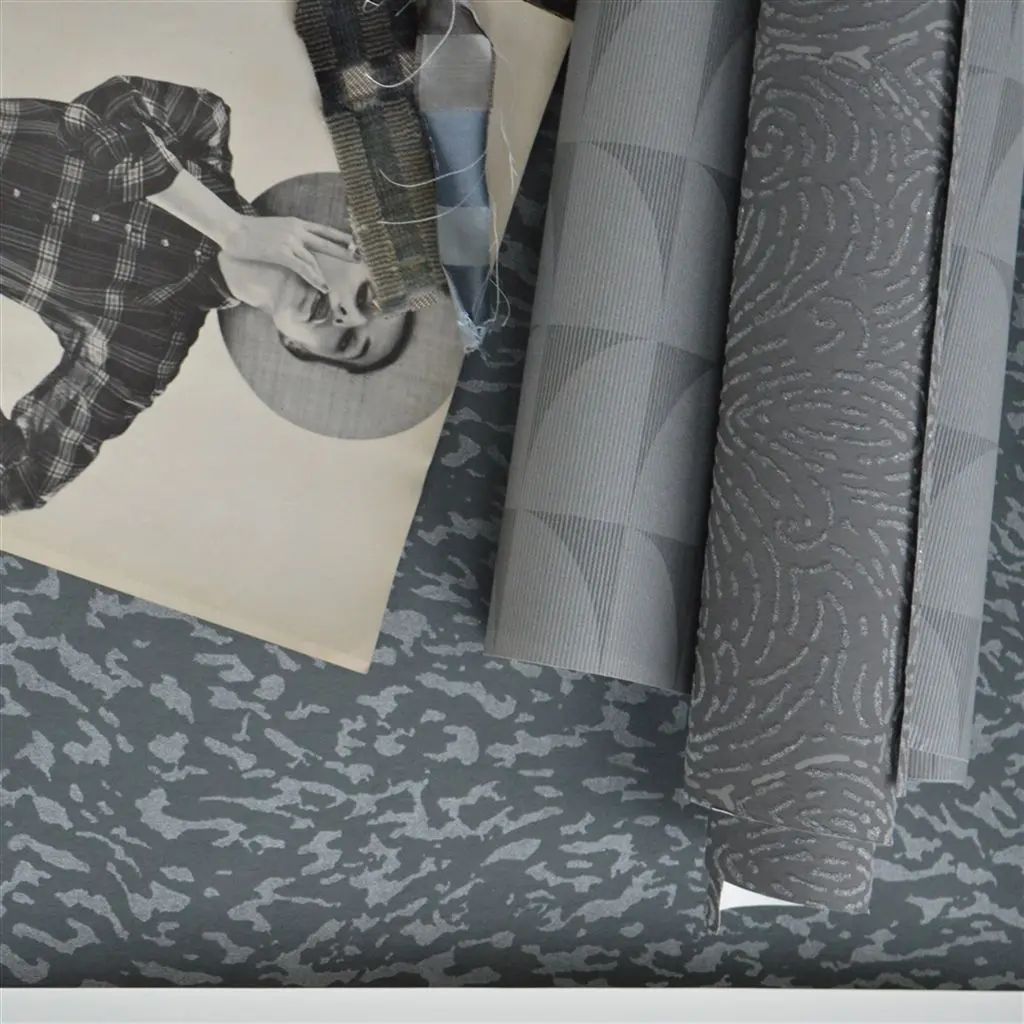 Designers Guild Laroche Graphite Wallpaper PDG691/05