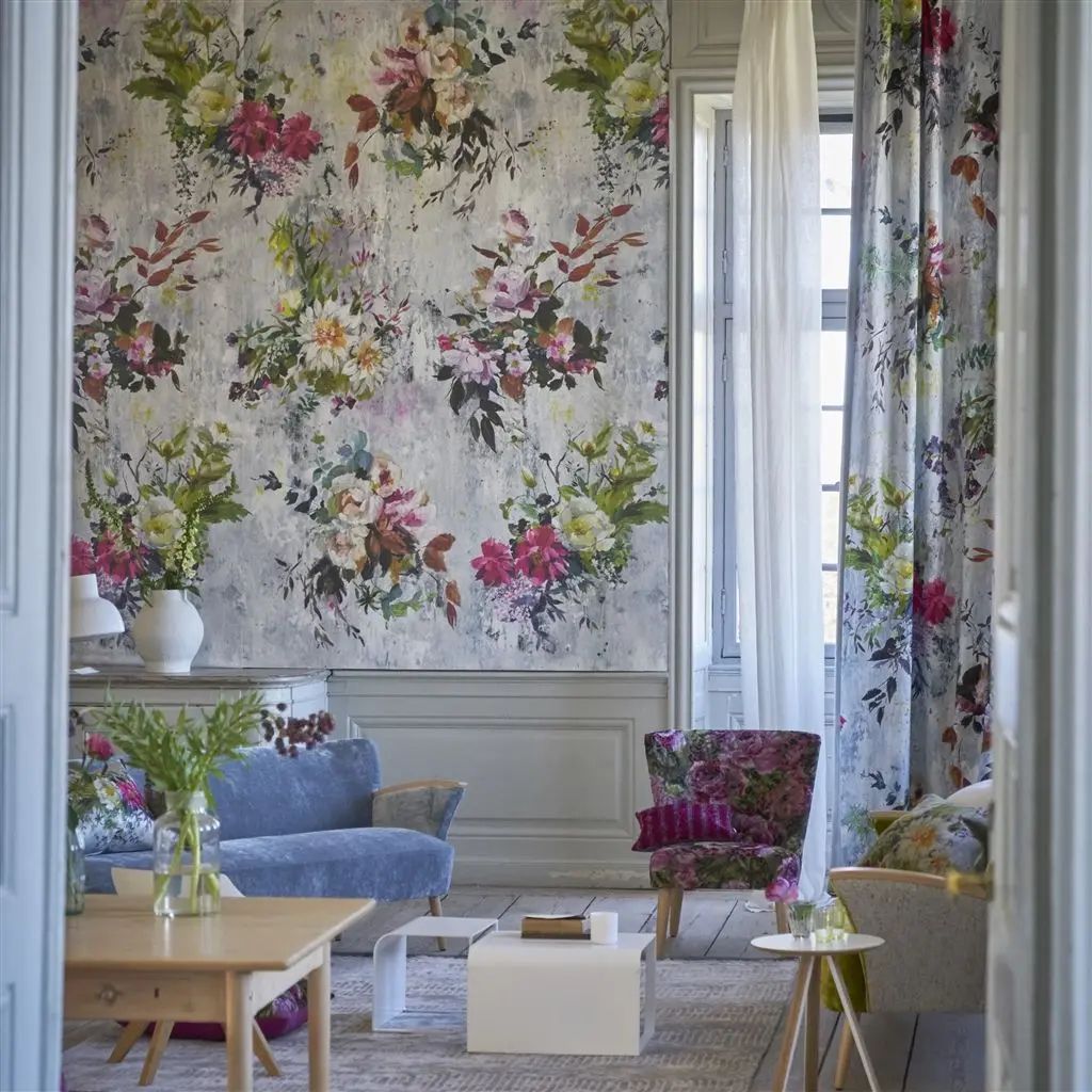 Designers Guild Aubriet Fuchsia Wallpaper PDG717/01