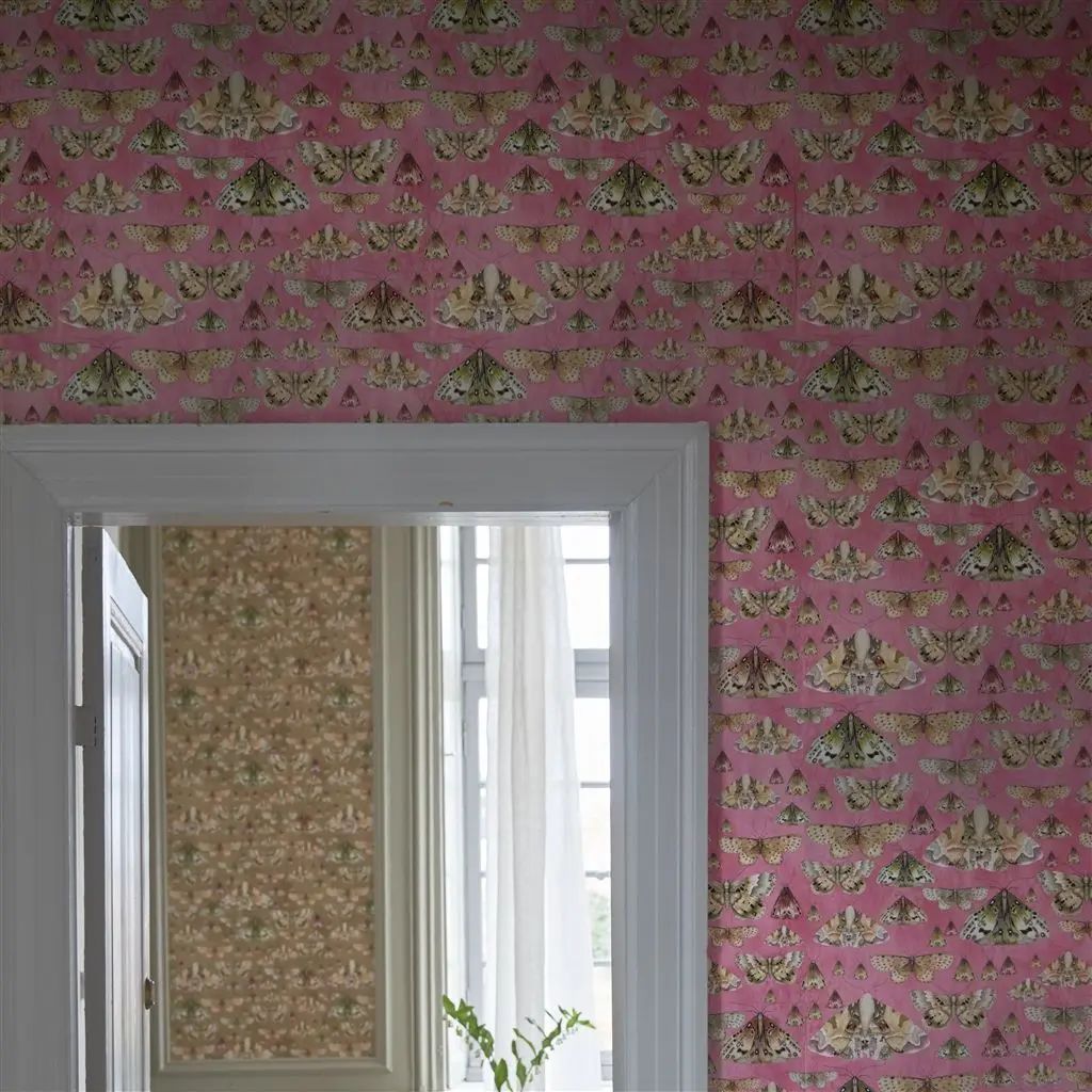 Designers Guild Issoria Rose Wallpaper PDG713/03