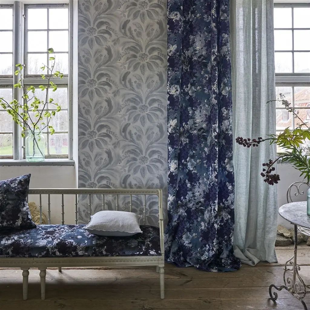 Designers Guild Angelique Damask Indigo Wallpaper PDG1036/05