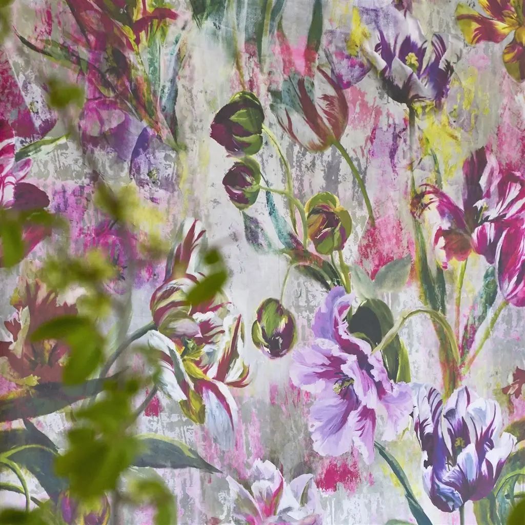 Designers Guild Tulipa Stellata Fuchsia Wallpaper PDG1037/01