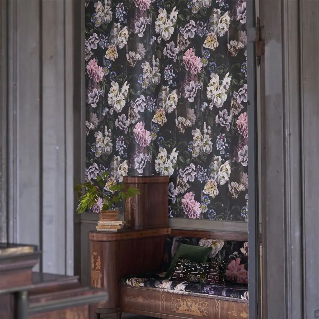 Designers Guild Delft Flower Grande Graphite Wallpaper PDG1038/01