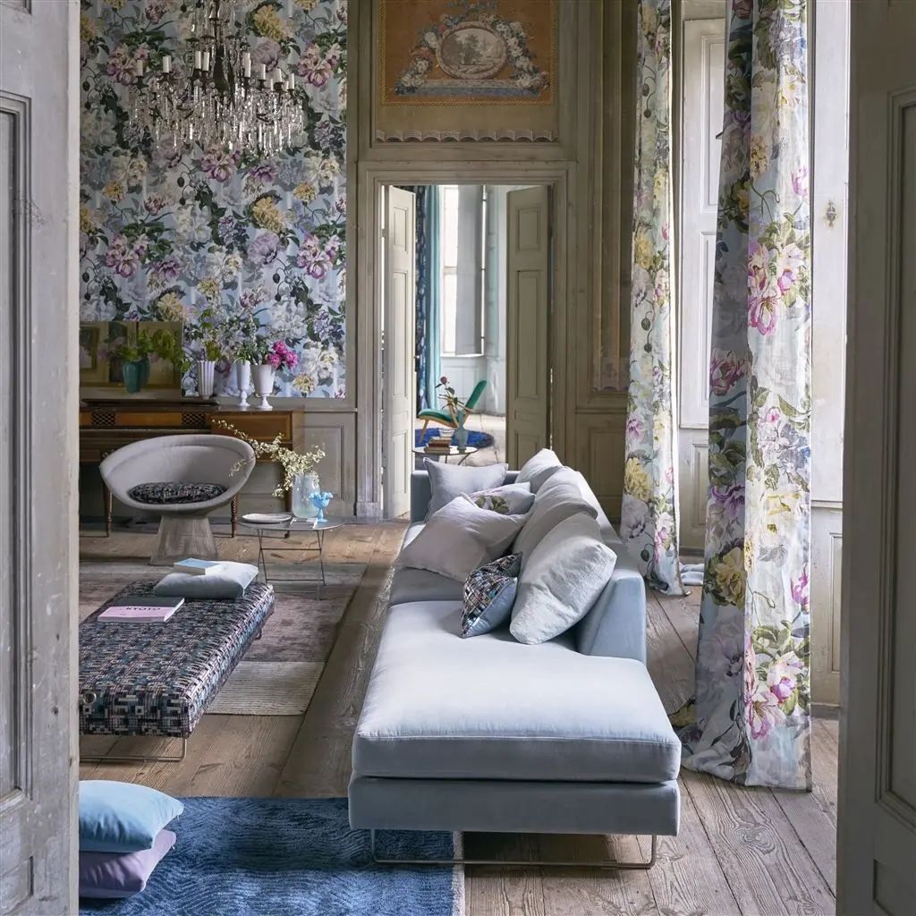 Designers Guild Delft Flower Grande Sky Wallpaper PDG1038/03