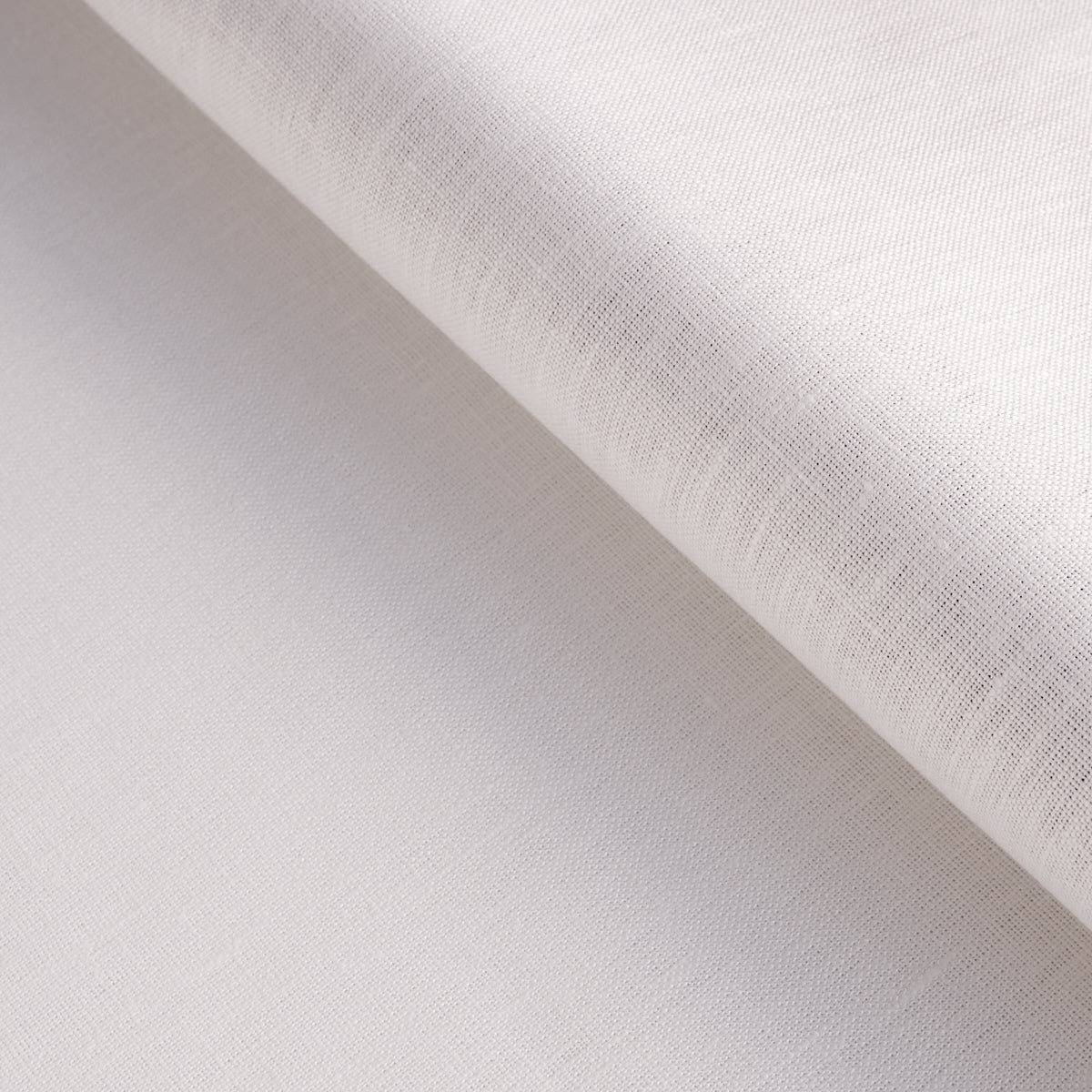 Schumacher Middleton Linen White Fabric 93180