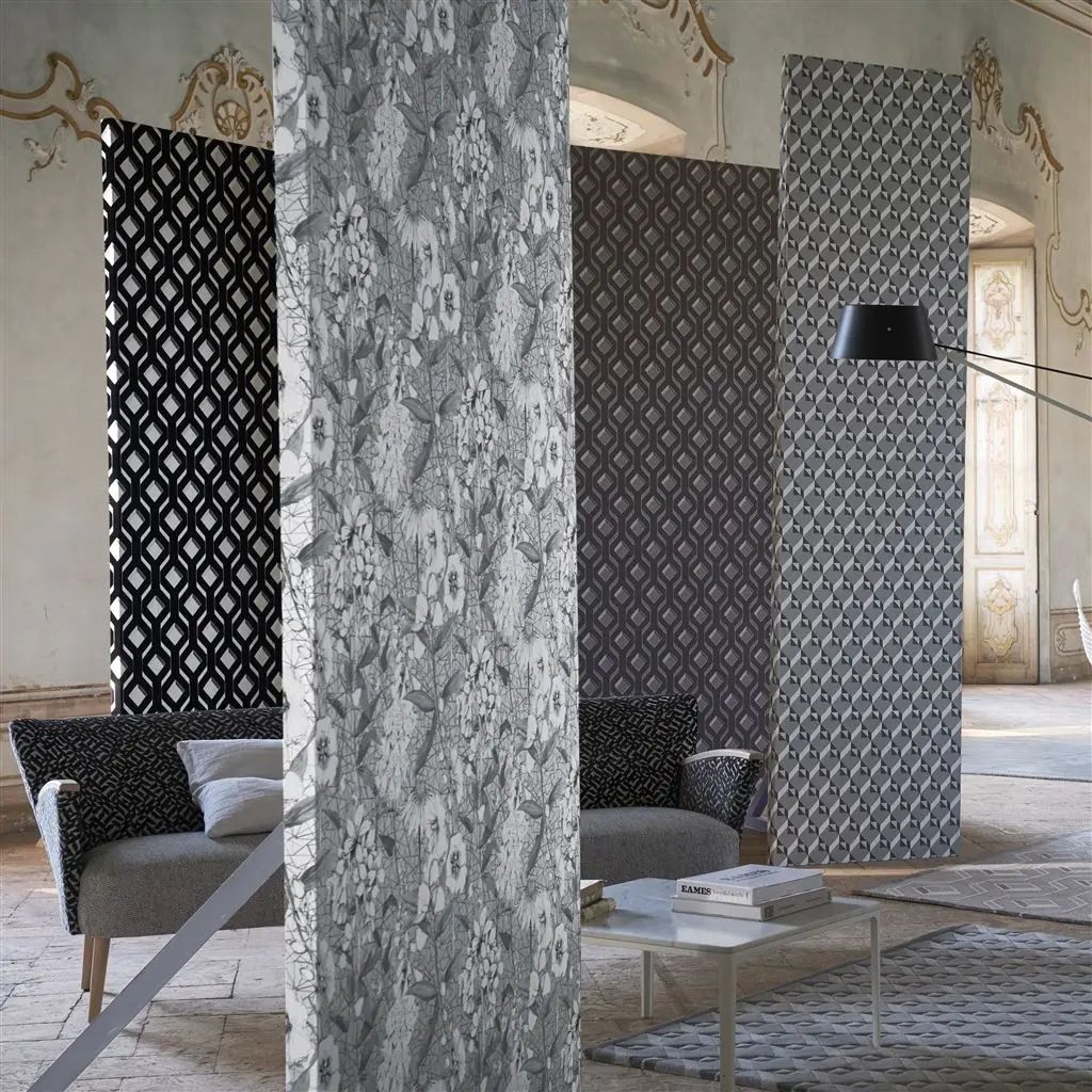 Designers Guild Dufrene Noir Wallpaper PDG1055/07