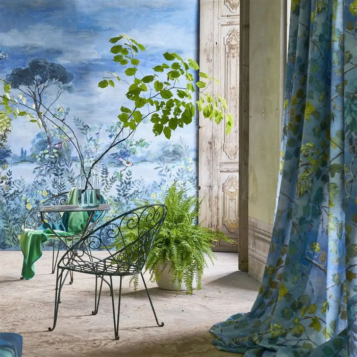 Designers Guild Giardino Segreto Scene 2 Delft Wallpaper PDG1057/01