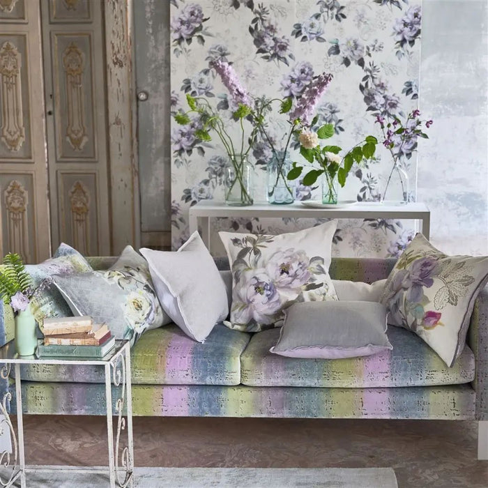 Designers Guild Victorine Vanilla Wallpaper PDG1051/01