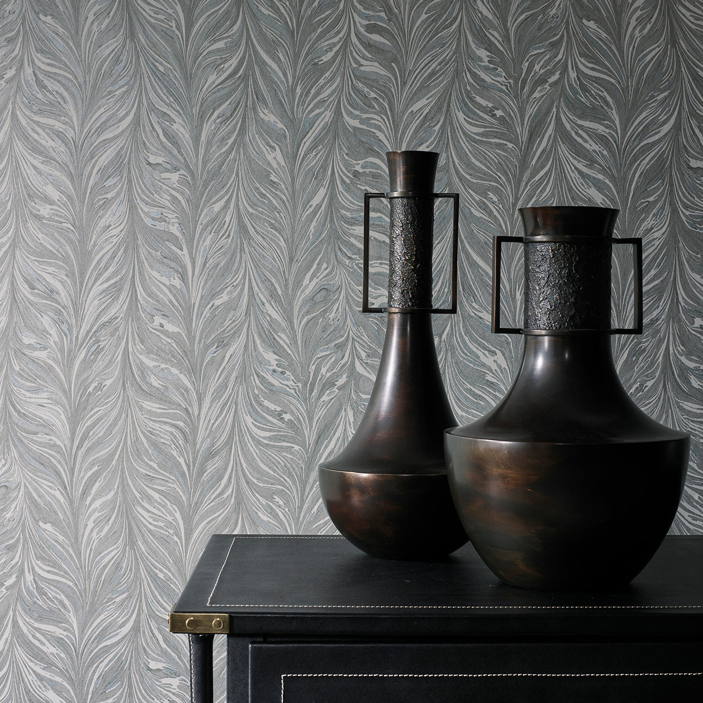 Zoffany Ebru II Snow 312865 Wallpaper ZDAR312865