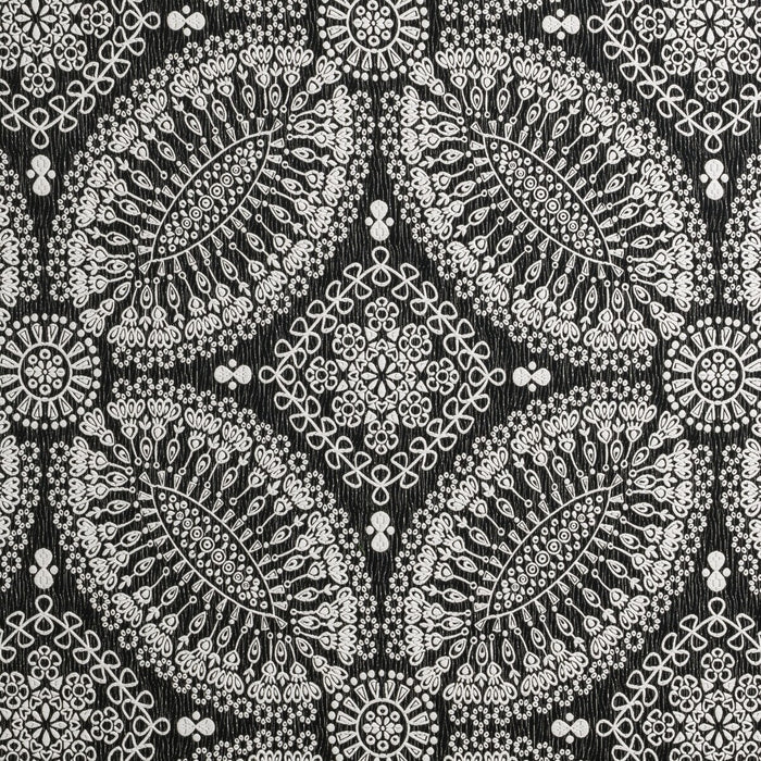 Clarke & Clarke Bw1007 Black/White Fabric F0879/01.CAC.0