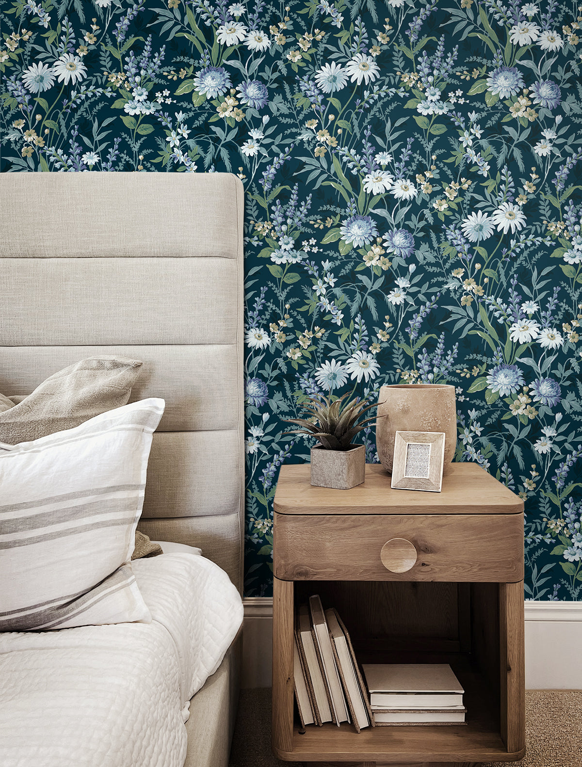 Seabrook Designs Vintage Floral Teal Wallpaper NW45712