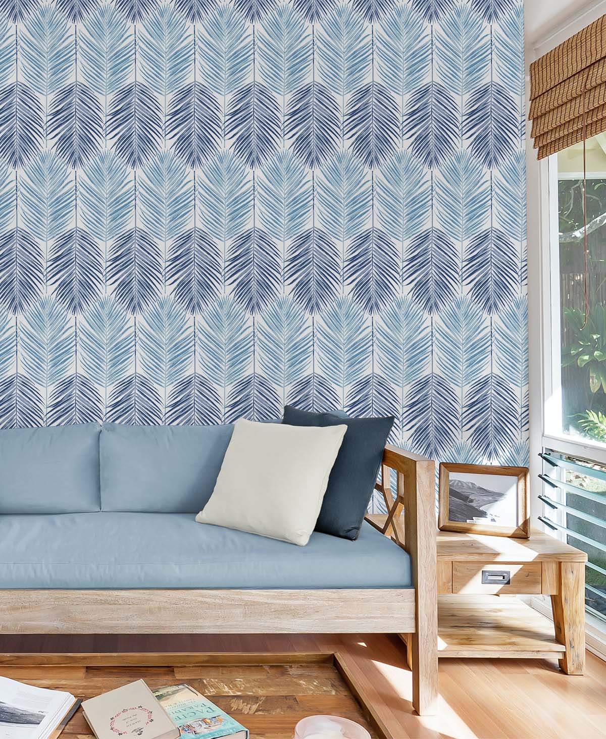 Seabrook Designs Two Toned Palm Blue Lagoon Wallpaper NW47912