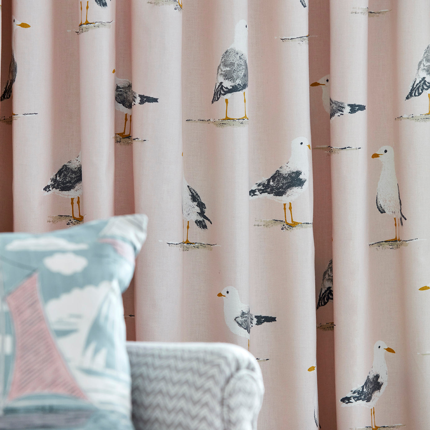 Sanderson Shore Birds Marine 226492 Fabric DCOA226492