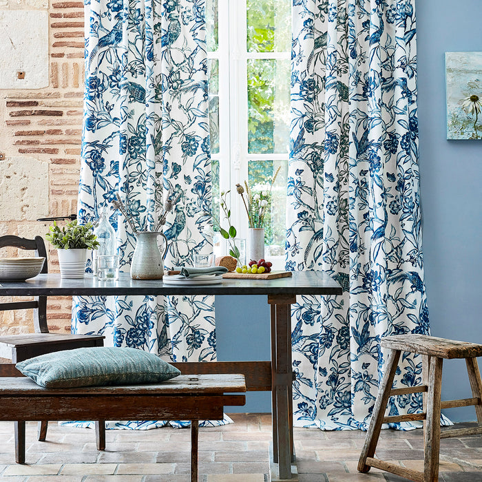 Sanderson Tattershall Indigo 226536 Fabric DYSI226536